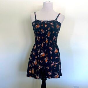 Wild Fable Black Floral Romper Shorts Size M